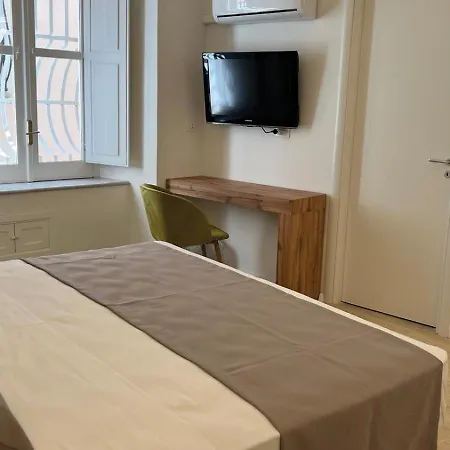 Duomo Panzió Tropea